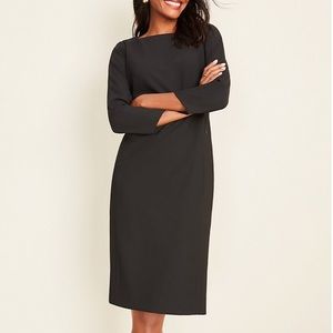 NWT Ann Taylor Boatneck in Bi-Stretch w/ Pockets